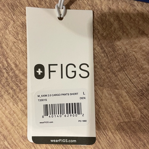 NWT fig scrubs 2 sets of each color size L - Picture 7 of 7